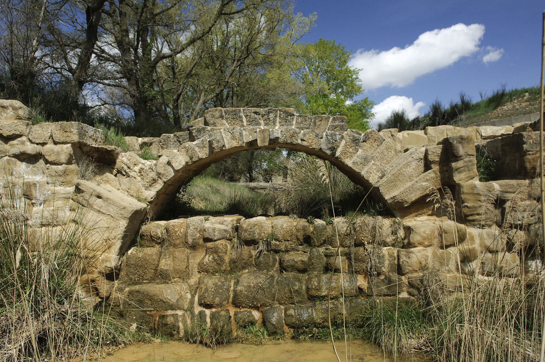 Acueducto de Quicena Turismo Hoya de Huesca