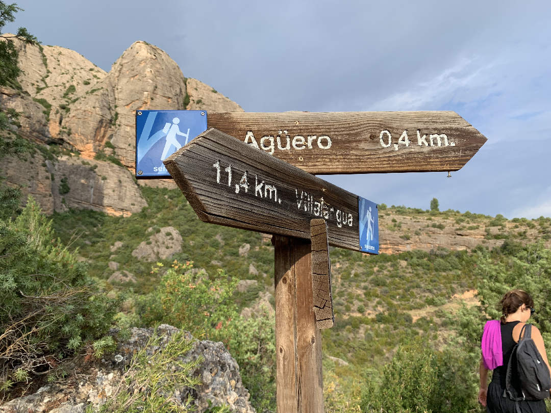 9 otro letrero de rutas Ruta circular Mallos de Agero HuescaIMG 2002